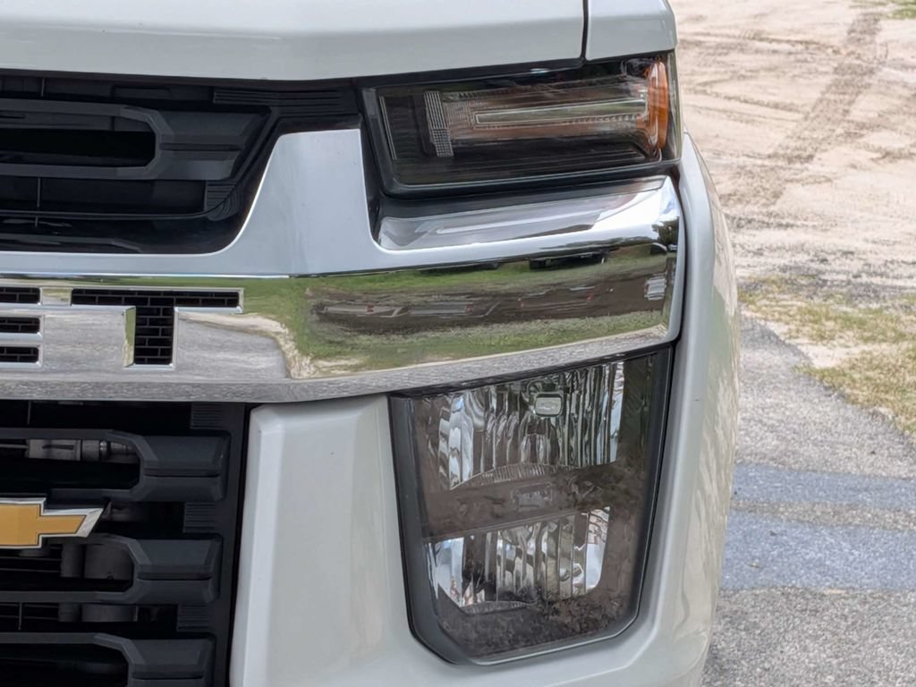 Used 2021 Chevrolet Silverado 2500 LT w/ Gooseneck/5TH Wheel Package AWD/4WD image 9