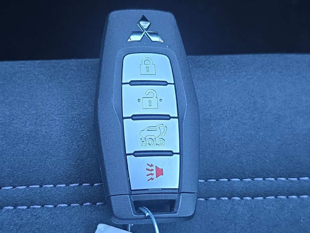 New 2026 Mitsubishi Outlander SE AWD/4WD image 32