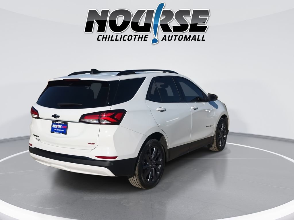 Used 2024 Chevrolet Equinox RS w/ LPO, Floor Liner Package image 8