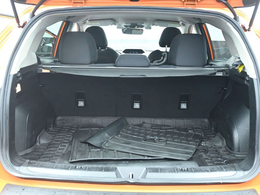 Used 2019 Subaru Crosstrek 2.0i Premium w/ Eyesight System image 14