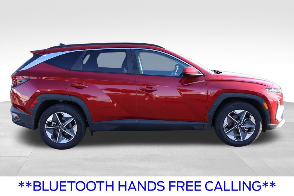 Used 2025 Hyundai Tucson SEL FWD image 16