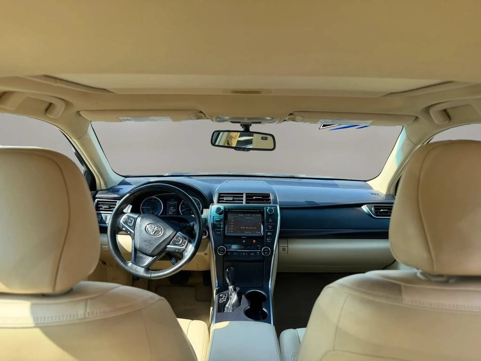 Used 2016 Toyota Camry XLE w/ Moonroof Package FWD image 17
