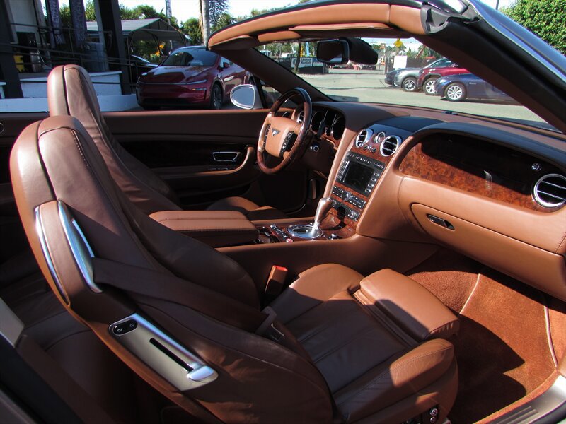 Used 2007 Bentley Continental GTC AWD/4WD image 17