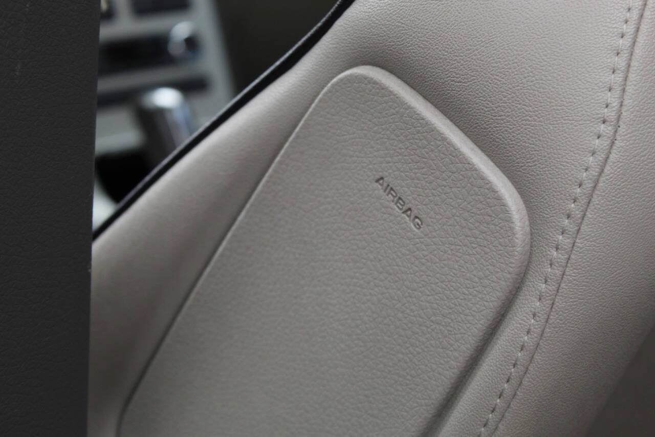 Used 2008 Lincoln MKX AWD image 34