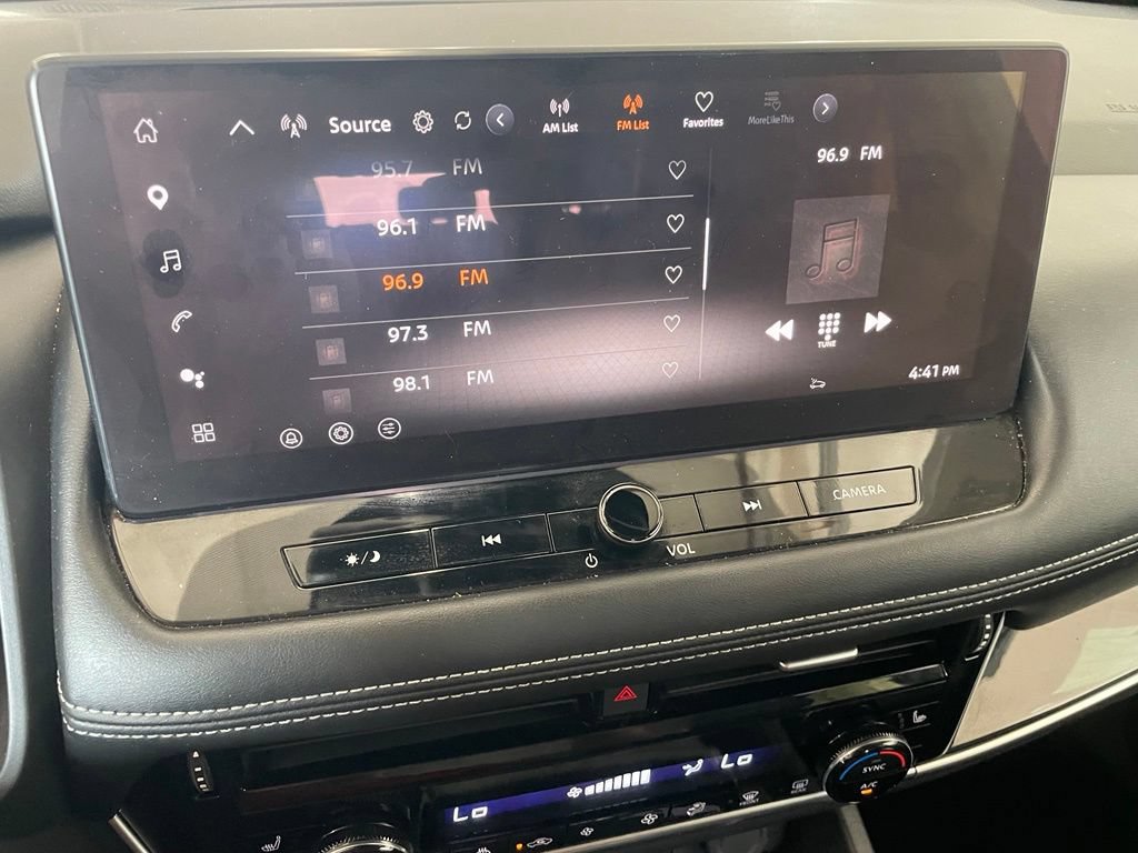 Certified 2025 Nissan Rogue SL AWD/4WD image 15