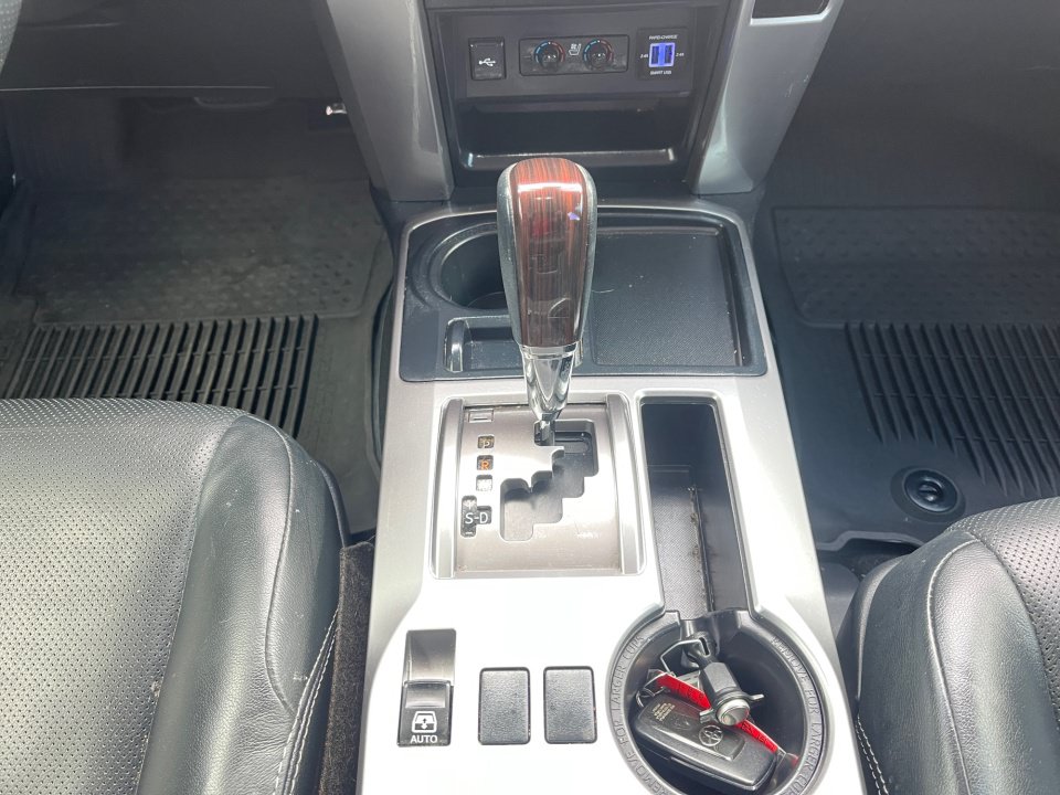 Used 2022 Toyota 4Runner Limited RWD image 22