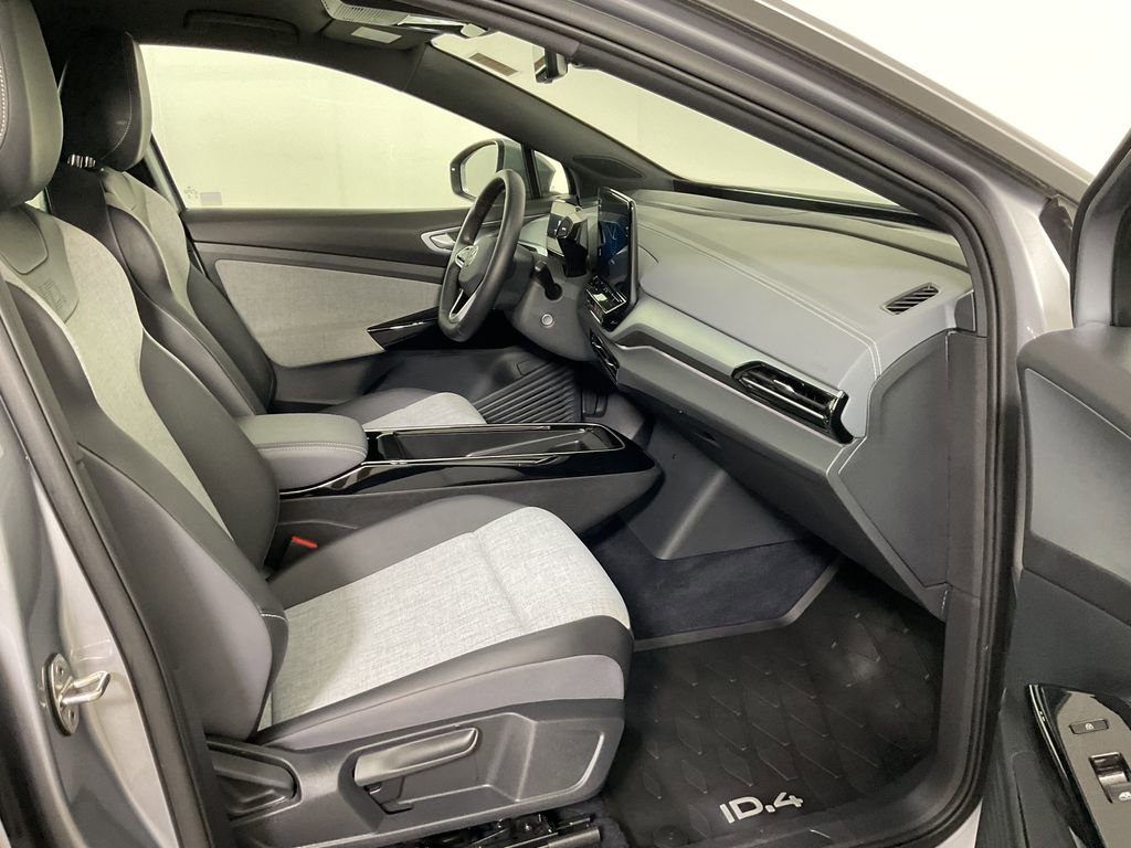 Used 2023 Volkswagen ID.4 Pro image 24