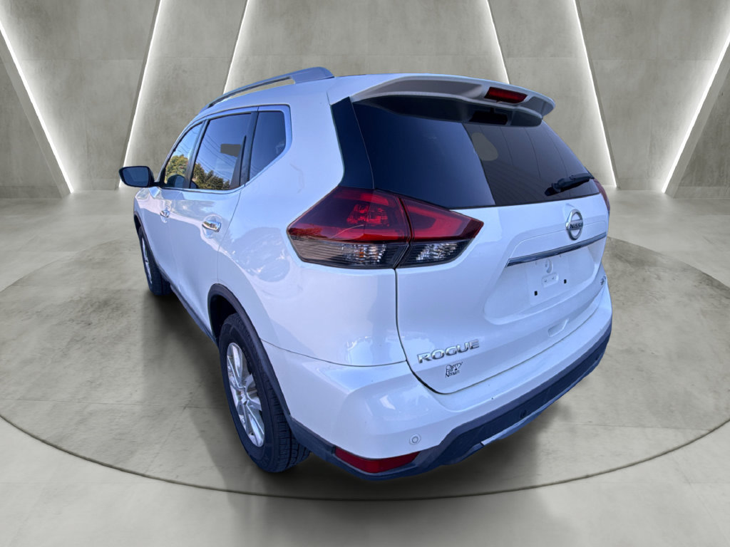 Used 2020 Nissan Rogue SV AWD/4WD image 5