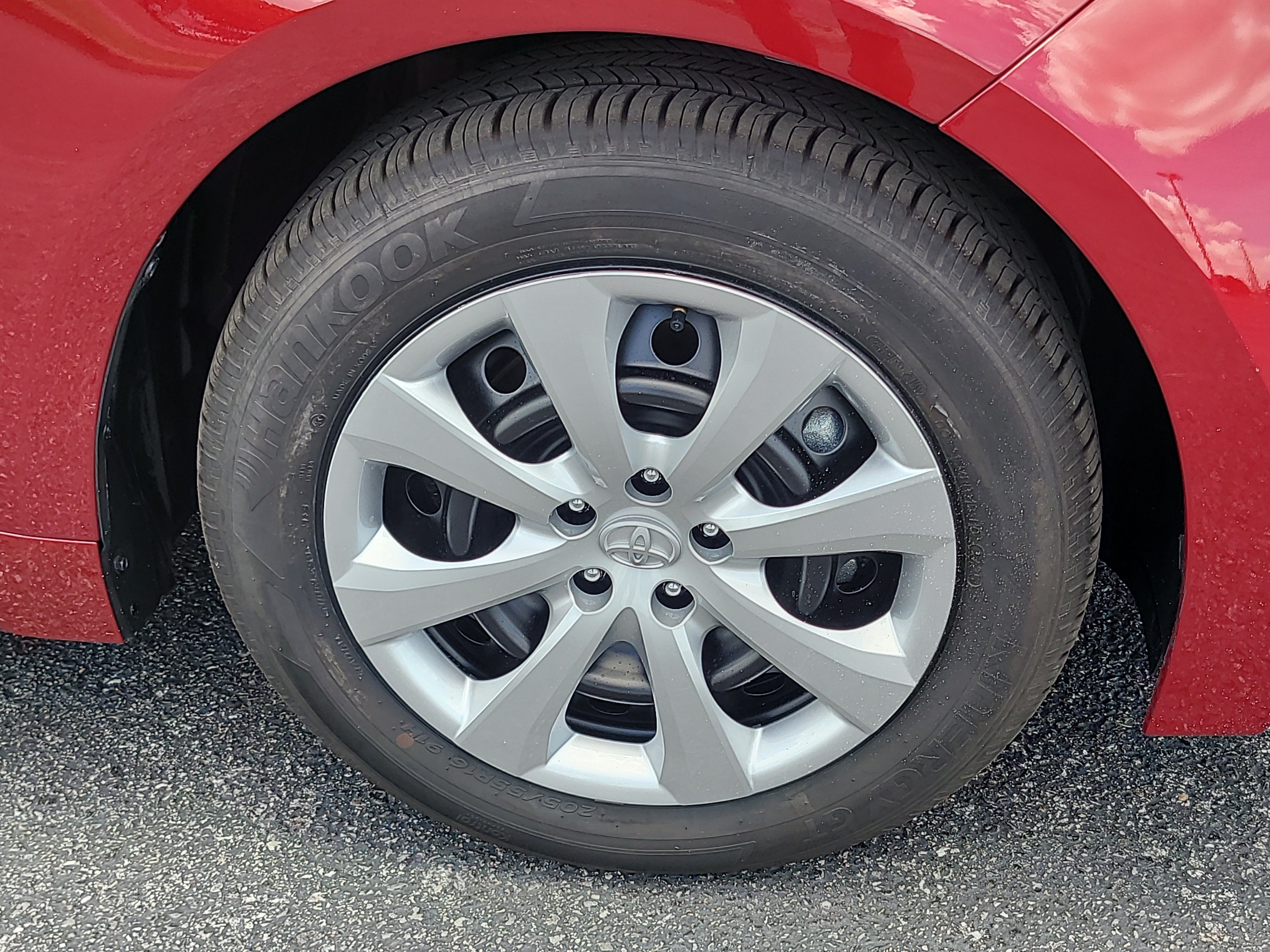 Certified 2026 Toyota Corolla LE FWD image 9