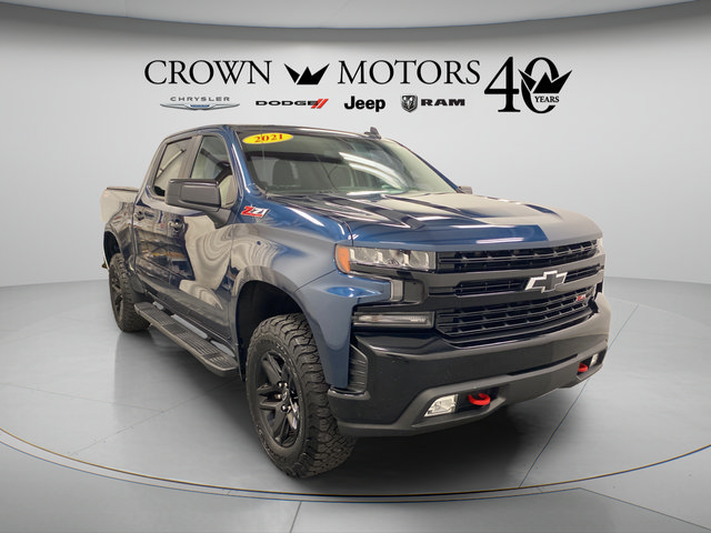 Used 2021 Chevrolet Silverado 1500 LT Trail Boss AWD/4WD image 9
