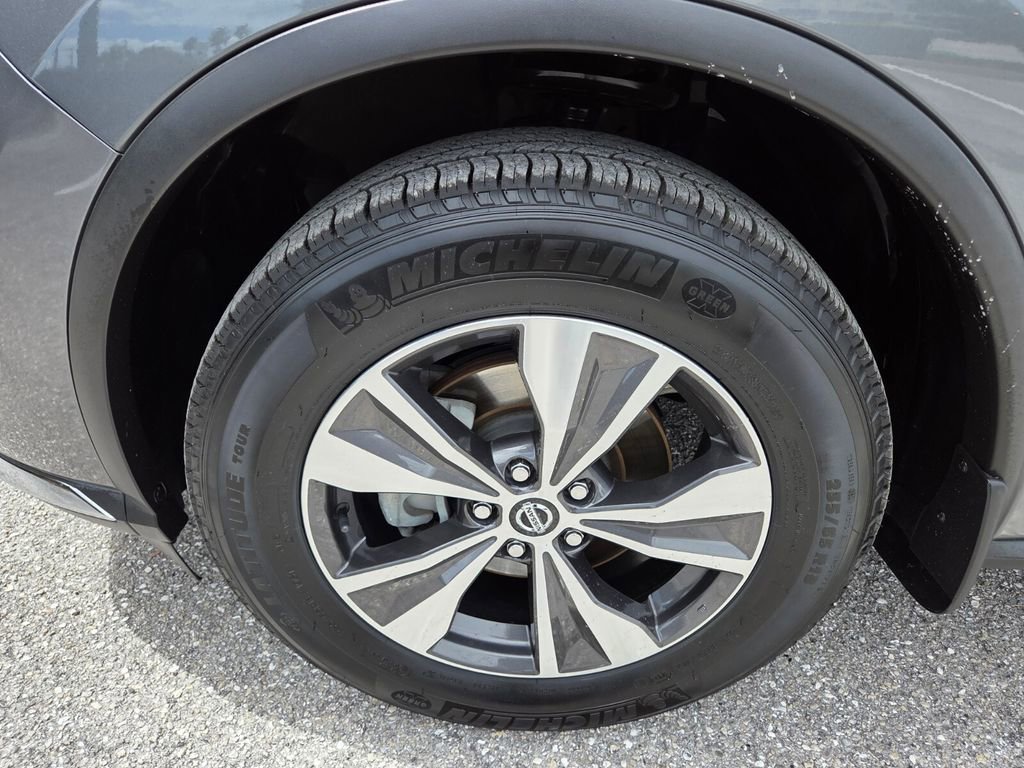 Used 2020 Nissan Murano SV image 21