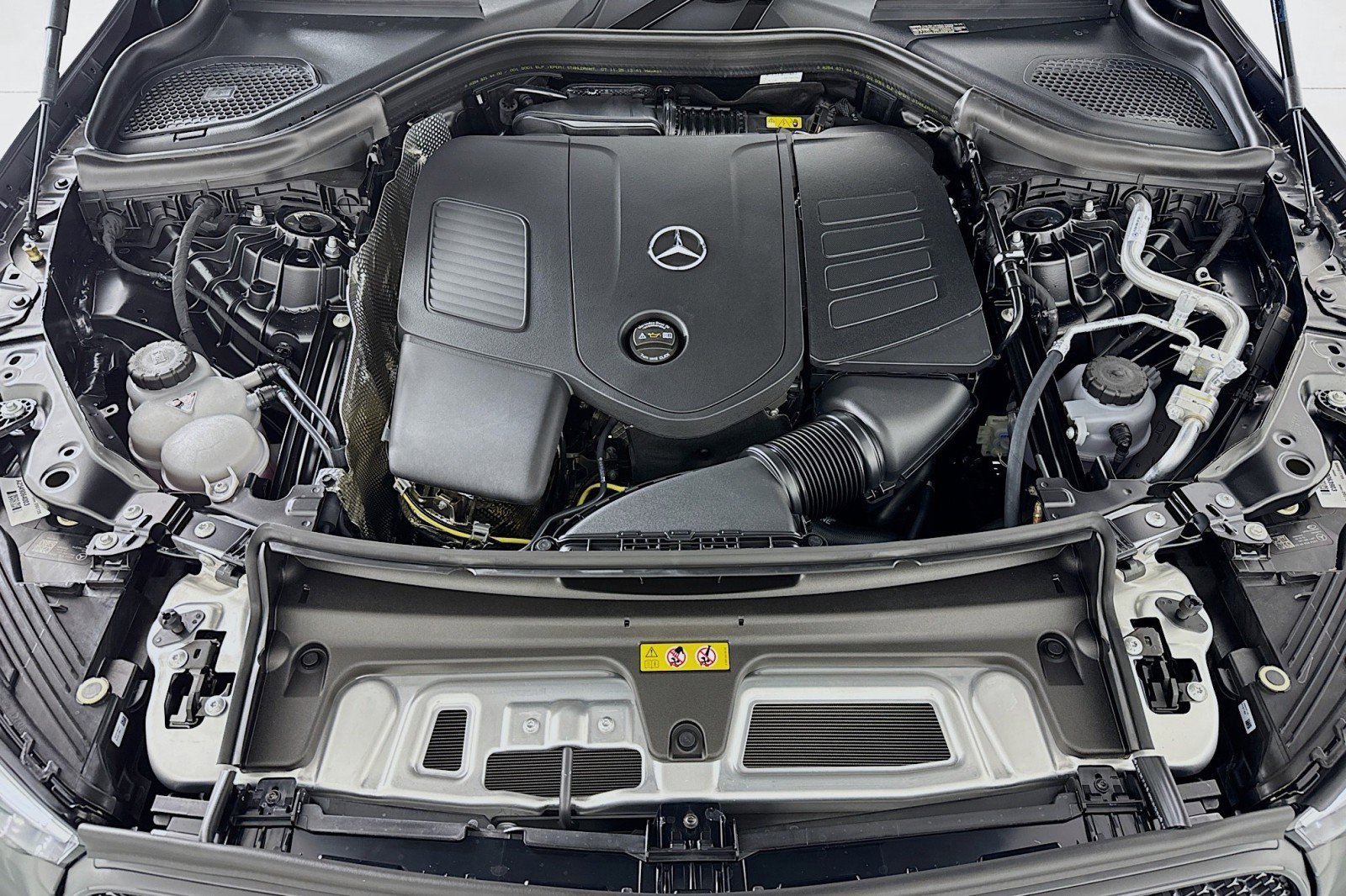 New 2026 Mercedes-Benz GLC 300 image 10