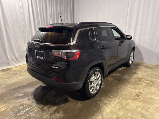 Used 2023 Jeep Compass Latitude AWD/4WD image 23