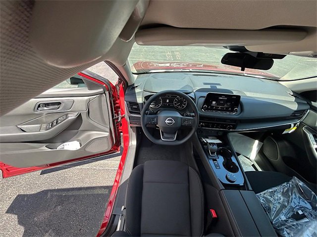 New 2026 Nissan Rogue S image 25