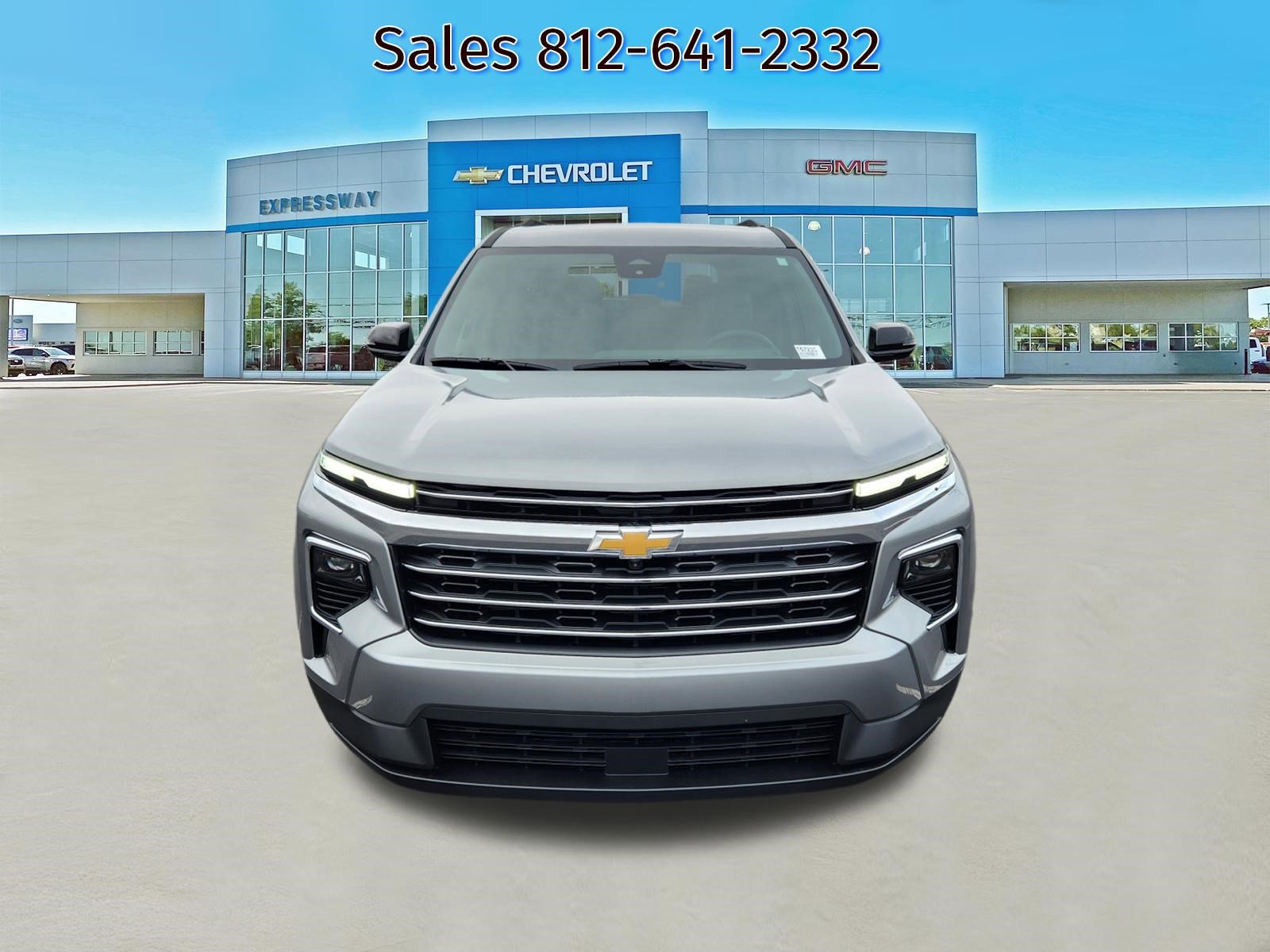 New 2026 Chevrolet Traverse LT w/ Driver Confidence Package image 2