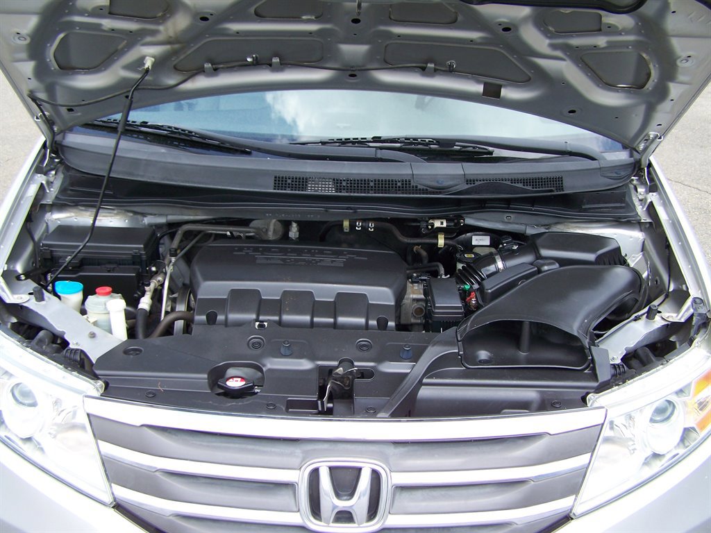 Used 2012 Honda Odyssey EX image 32