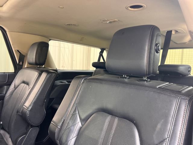 Used 2018 Ford Expedition Max Platinum image 23