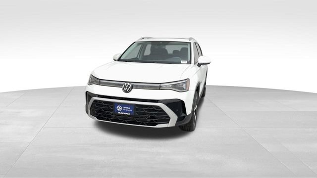 Used 2025 Volkswagen Taos SEL AWD/4WD image 7