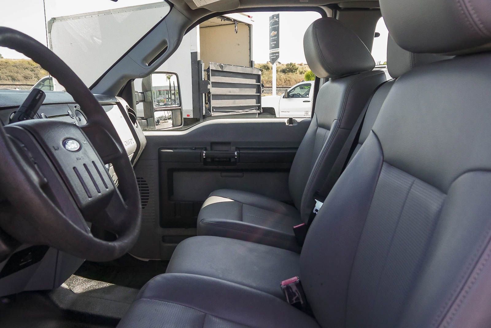 Used 2015 Ford F250 XL w/ Power Equipment Group RWD image 14