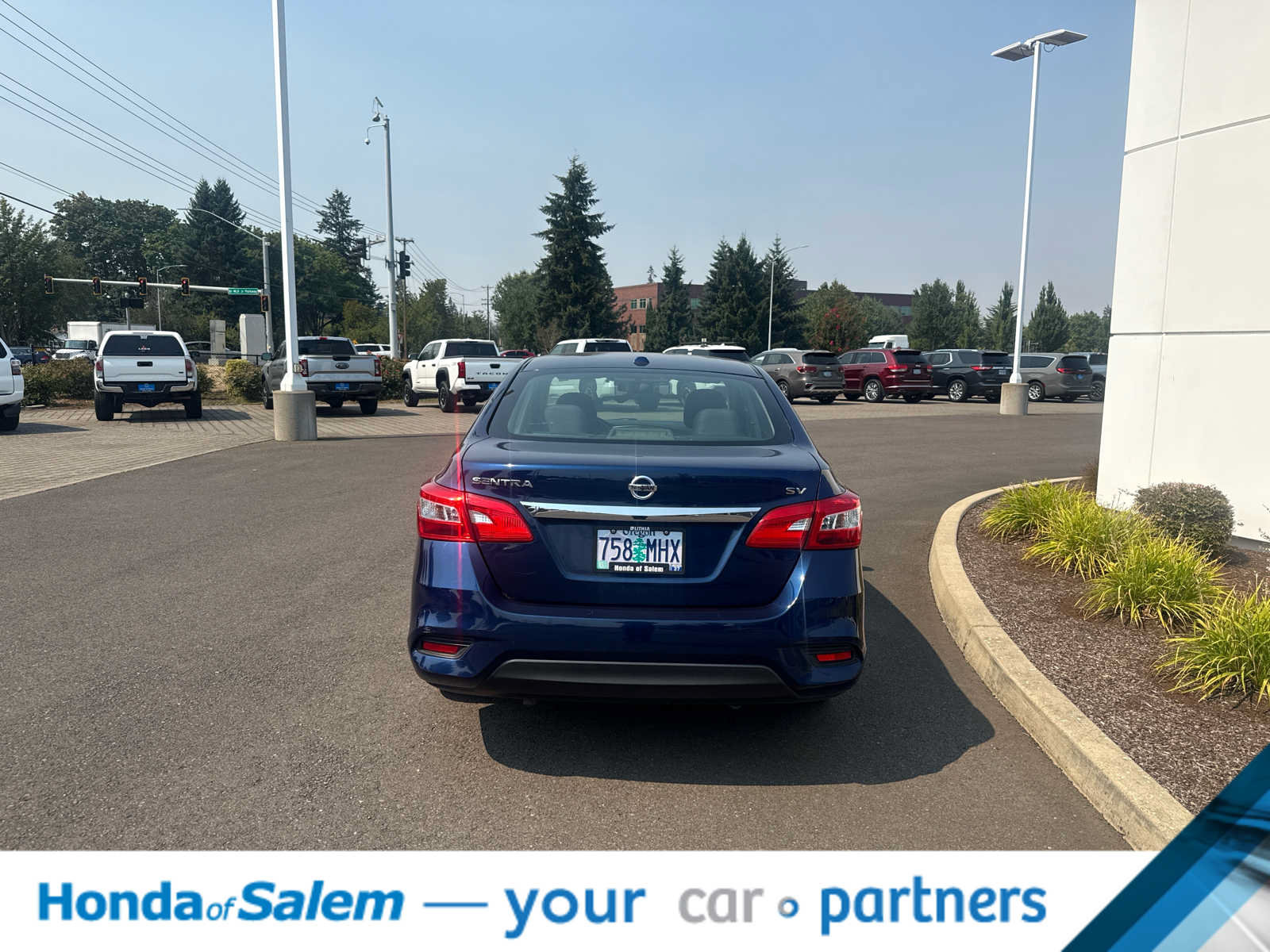 Used 2018 Nissan Sentra SV FWD image 5