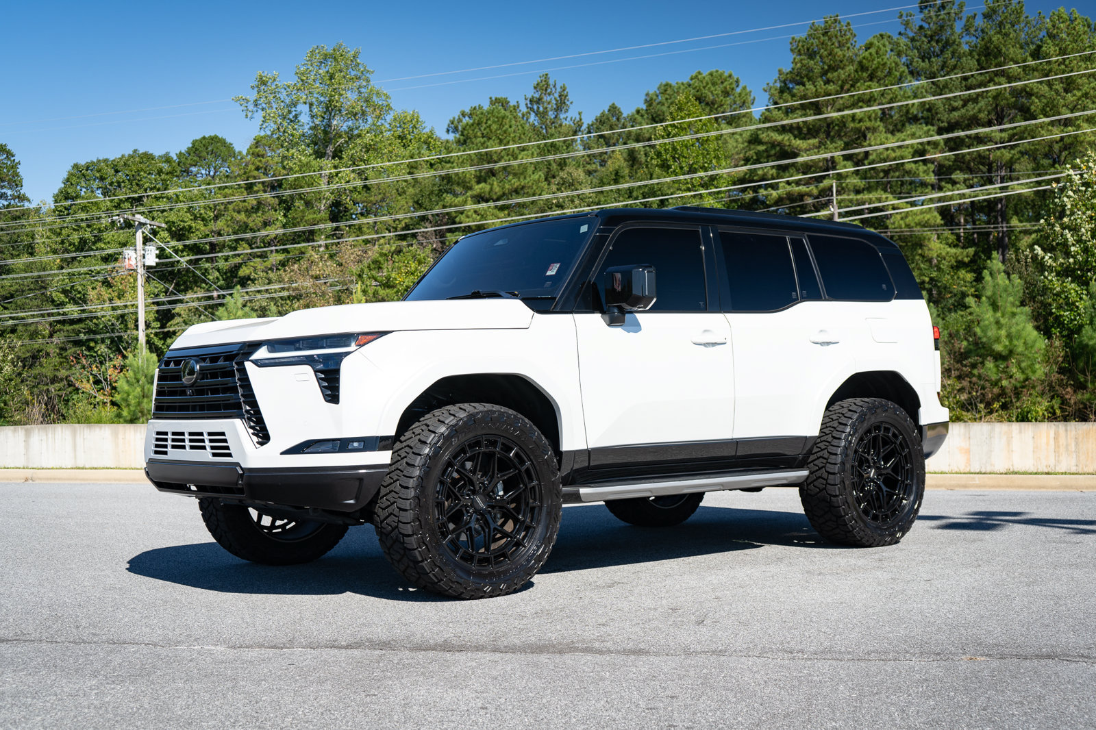 Used 2025 Lexus GX 550 AWD/4WD image 9