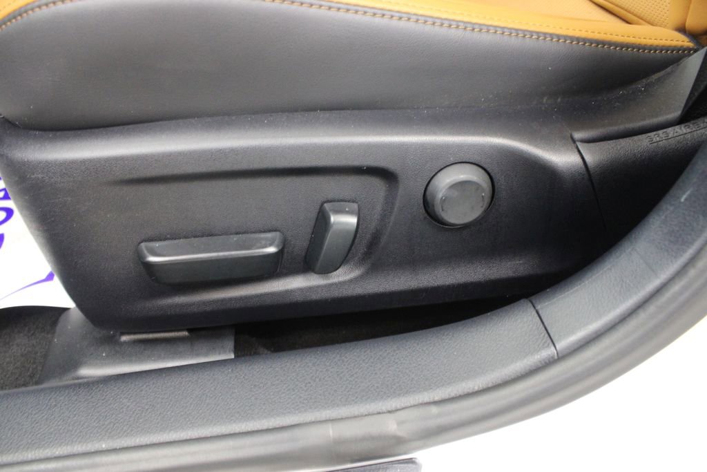 Used 2022 Lexus IS 300 w/ Premium Package RWD image 20