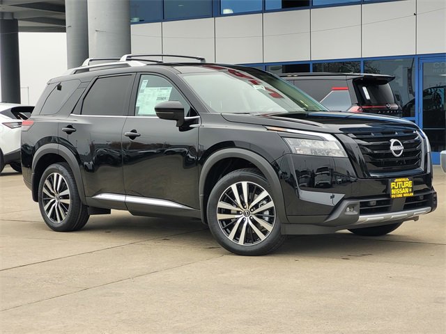 New 2025 Nissan Pathfinder Platinum