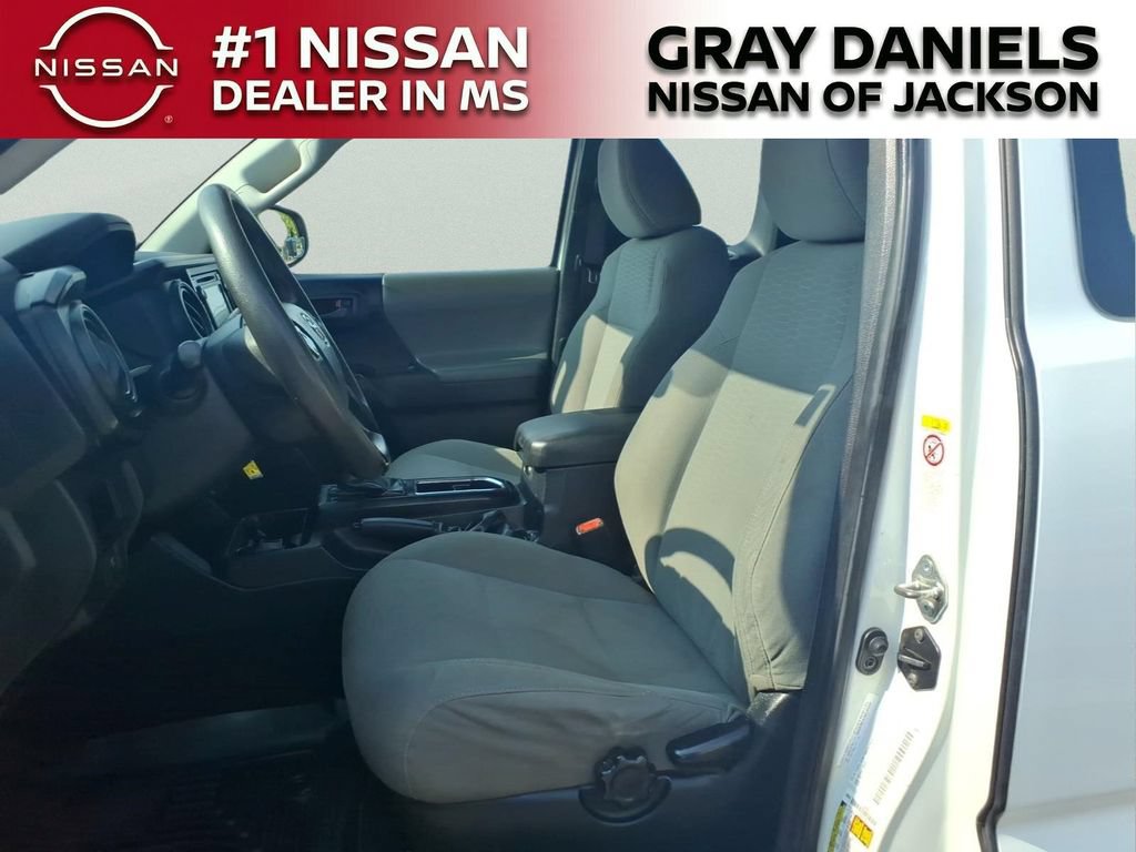 Used 2018 Toyota Tacoma SR RWD image 24