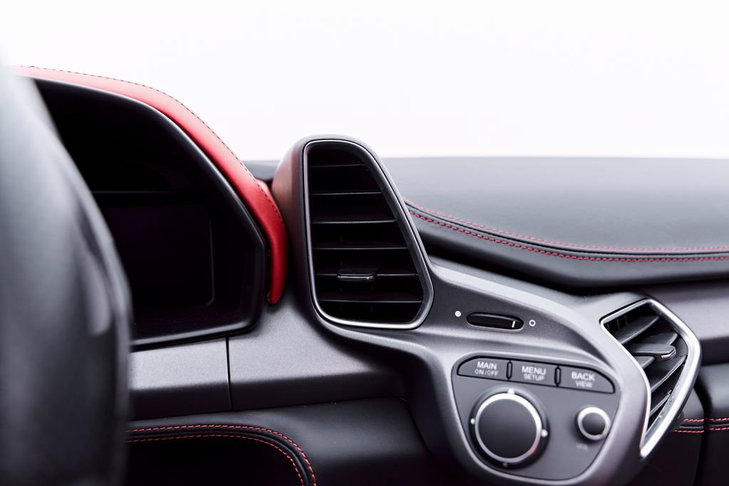 Used 2014 Ferrari 458 Spider RWD image 89