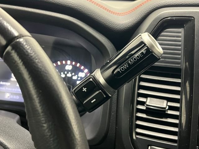 Used 2021 Nissan Titan PRO-4X w/ Pro-4x Convenience Package image 27