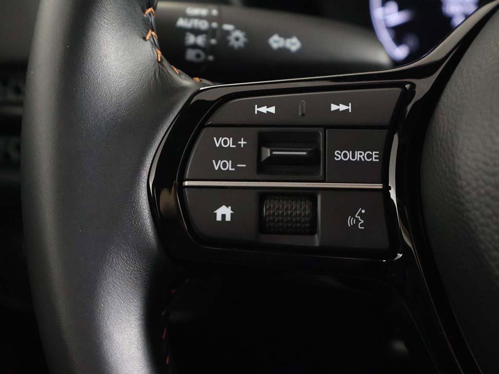 Used 2025 Honda HR-V Sport image 36