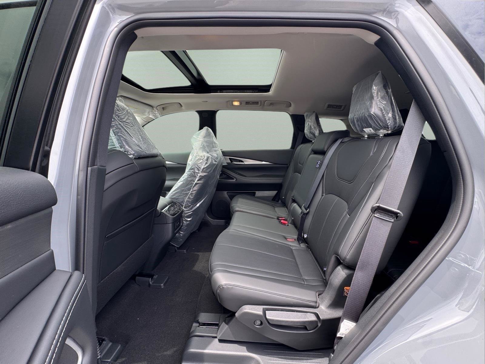 New 2027 INFINITI QX60 Luxe w/ Cargo Package FWD image 14