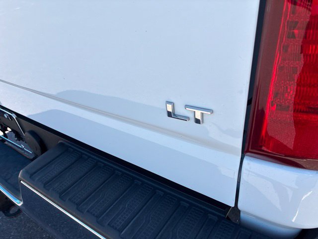 Used 2024 Chevrolet Silverado 2500 LT AWD/4WD image 8