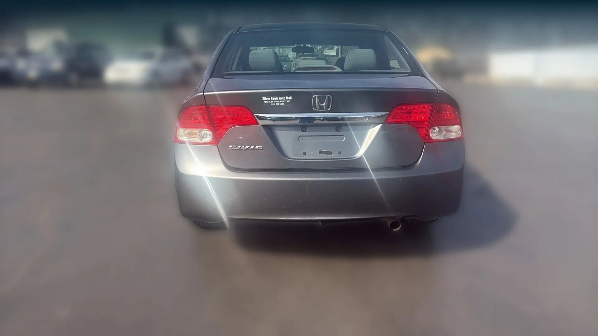 Used 2011 Honda Civic DX-VP image 3