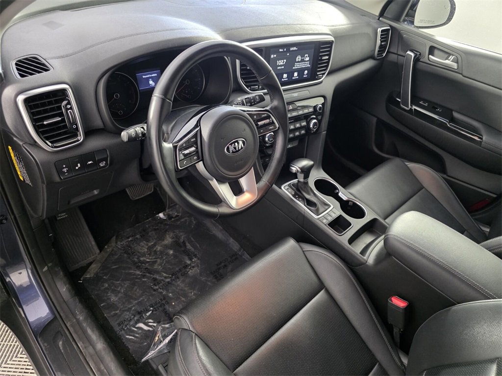 Used 2020 Kia Sportage EX image 10
