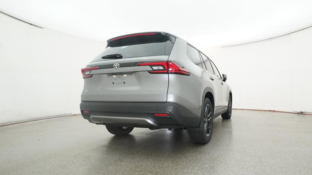 New 2026 Toyota Grand Highlander Platinum image 2