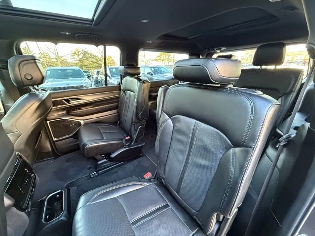 Used 2025 Jeep Wagoneer Series II w/ Convenience Group I image 20