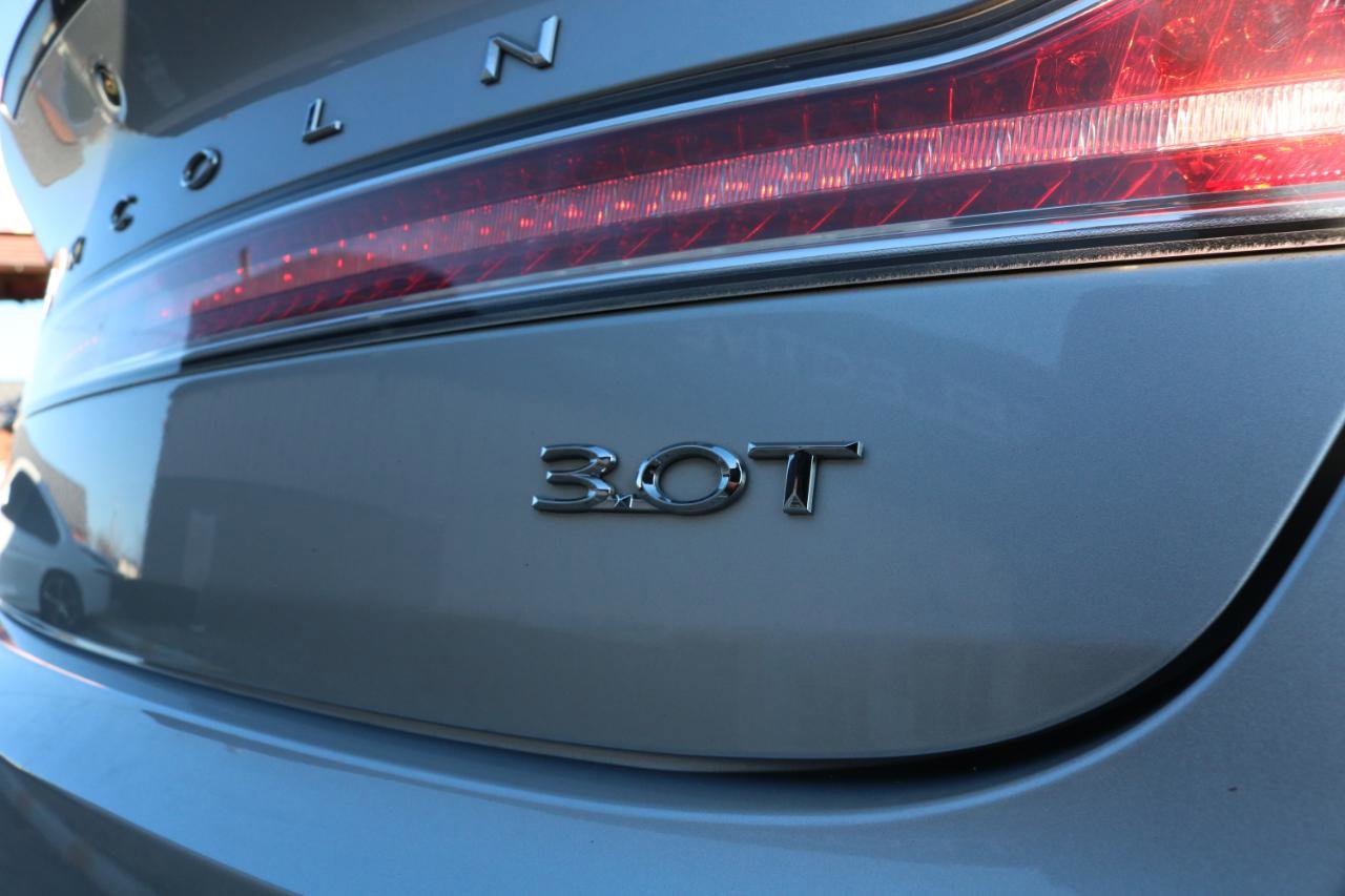 Used 2017 Lincoln MKZ Reserve w/ Technology Package image 13