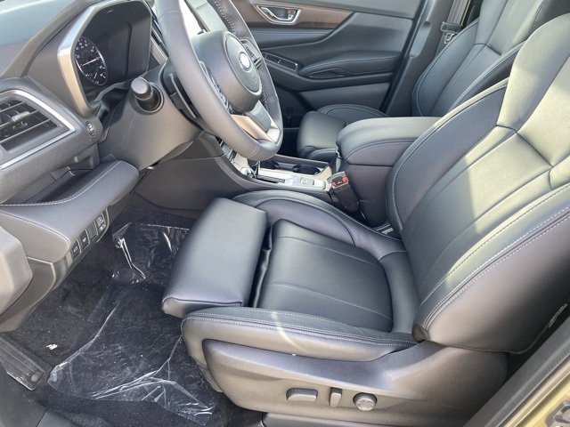 New 2025 Subaru Ascent Touring w/ Popular Package #1 image 10