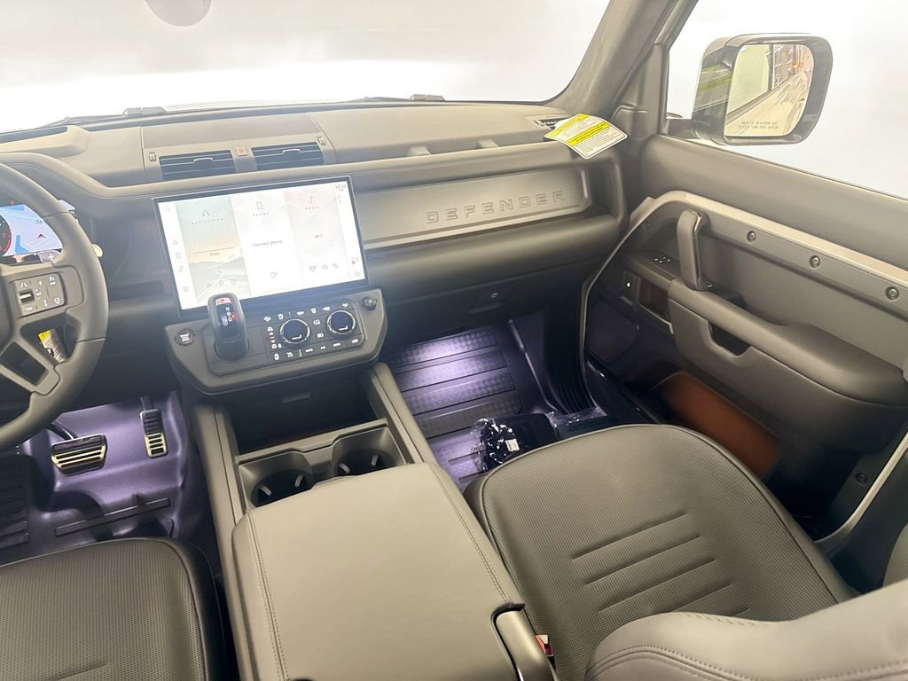 New 2026 Land Rover Defender 110 OCTA image 23