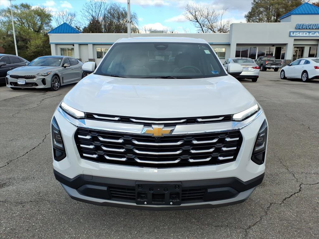 Used 2026 Chevrolet Equinox LT w/ Convenience Package II image 9