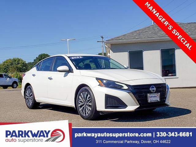 Used 2023 Nissan Altima 2.5 SV image 1