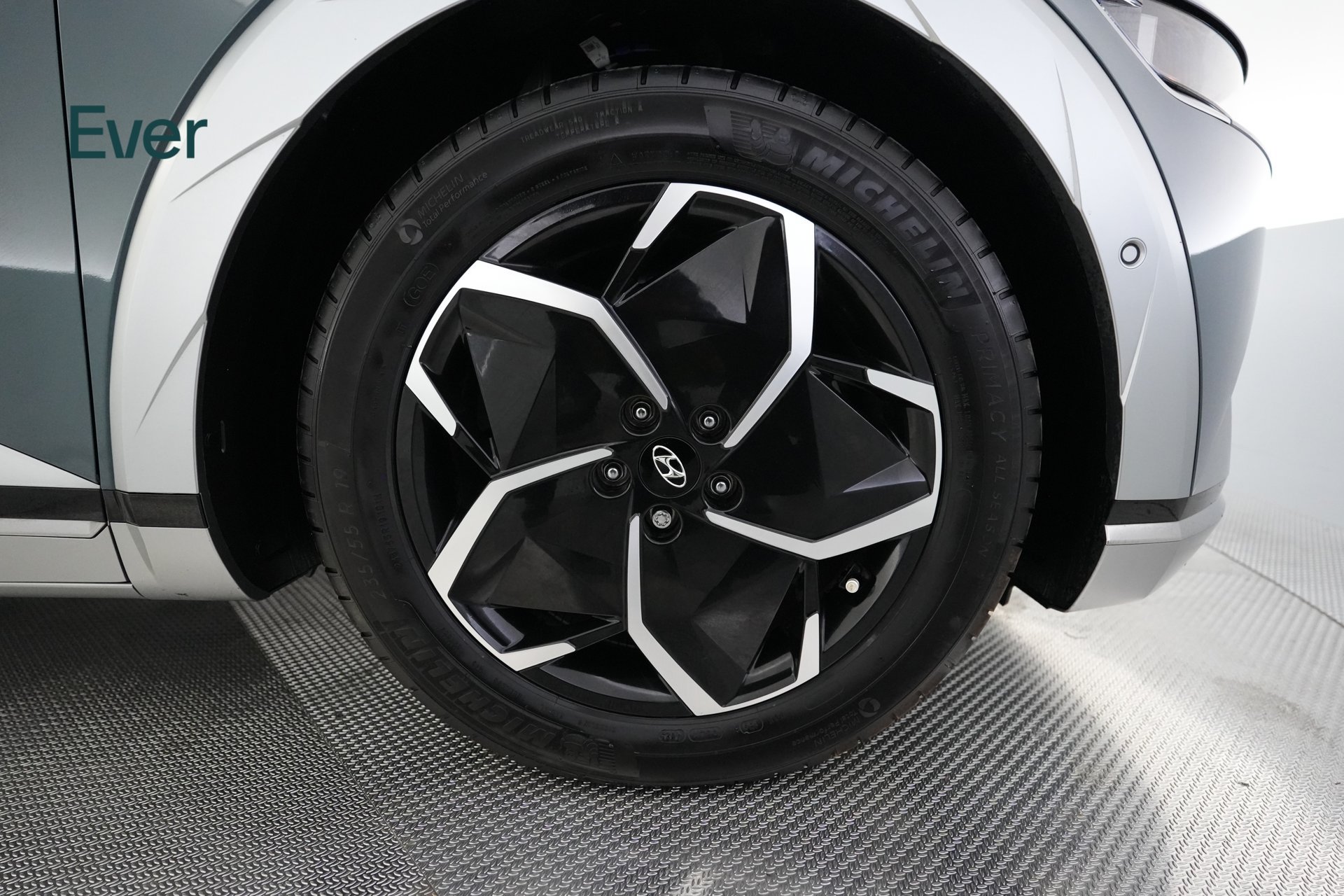 Used 2024 Hyundai Ioniq 5 Limited RWD image 20