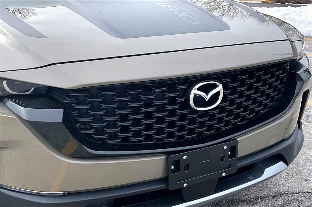 Used 2025 MAZDA CX-50 Meridian Edition image 28