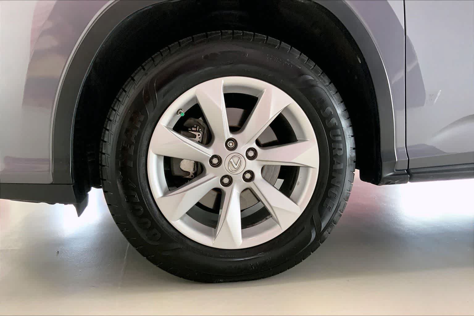 Used 2017 Lexus RX 350 AWD w/ Cold Weather Package image 7