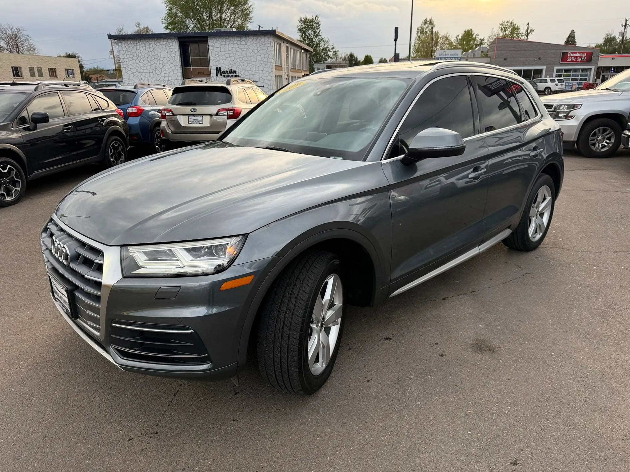 Used 2019 Audi Q5 2.0T Premium Plus w/ Premium Plus Package AWD/4WD image 5