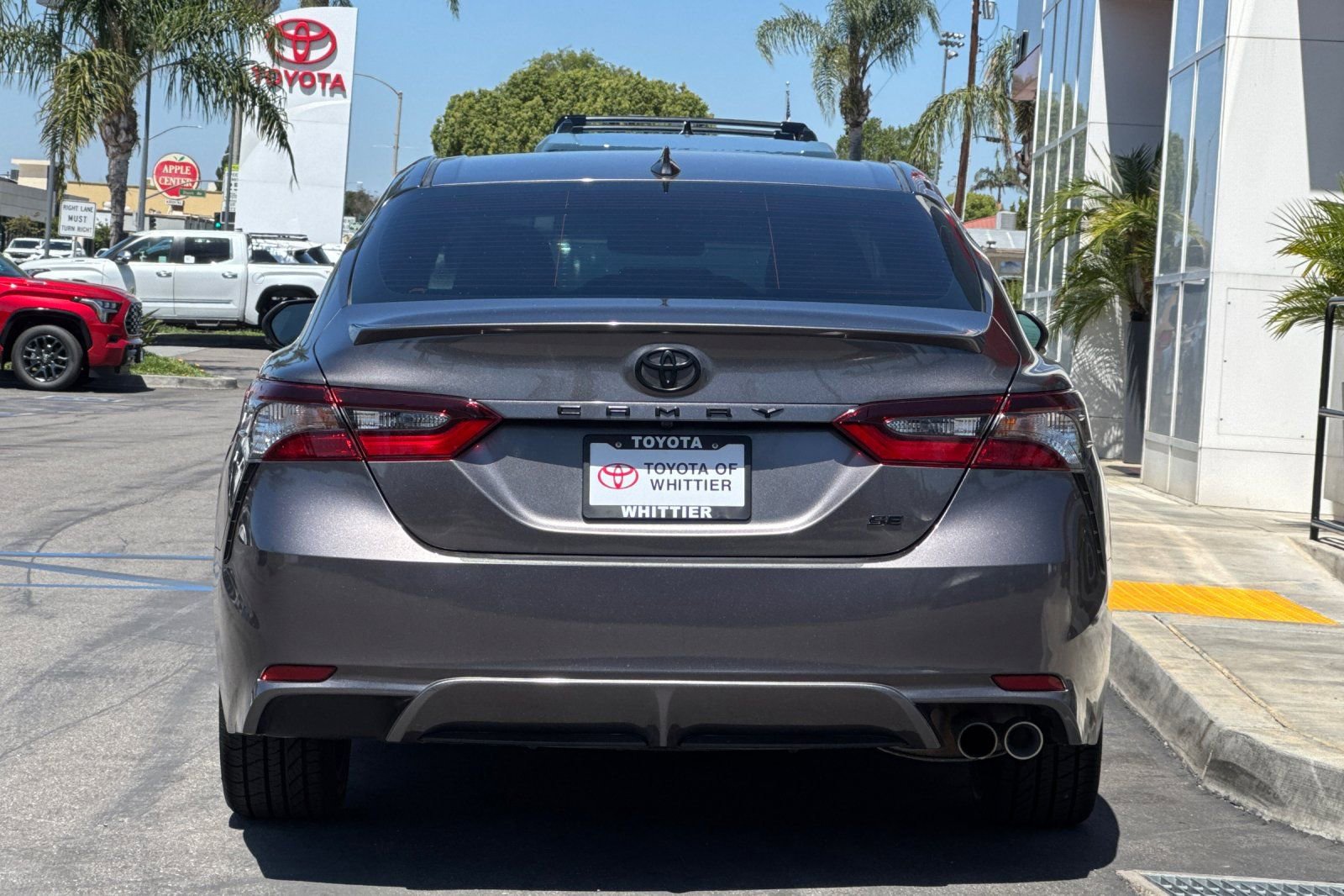 Certified 2022 Toyota Camry SE image 6