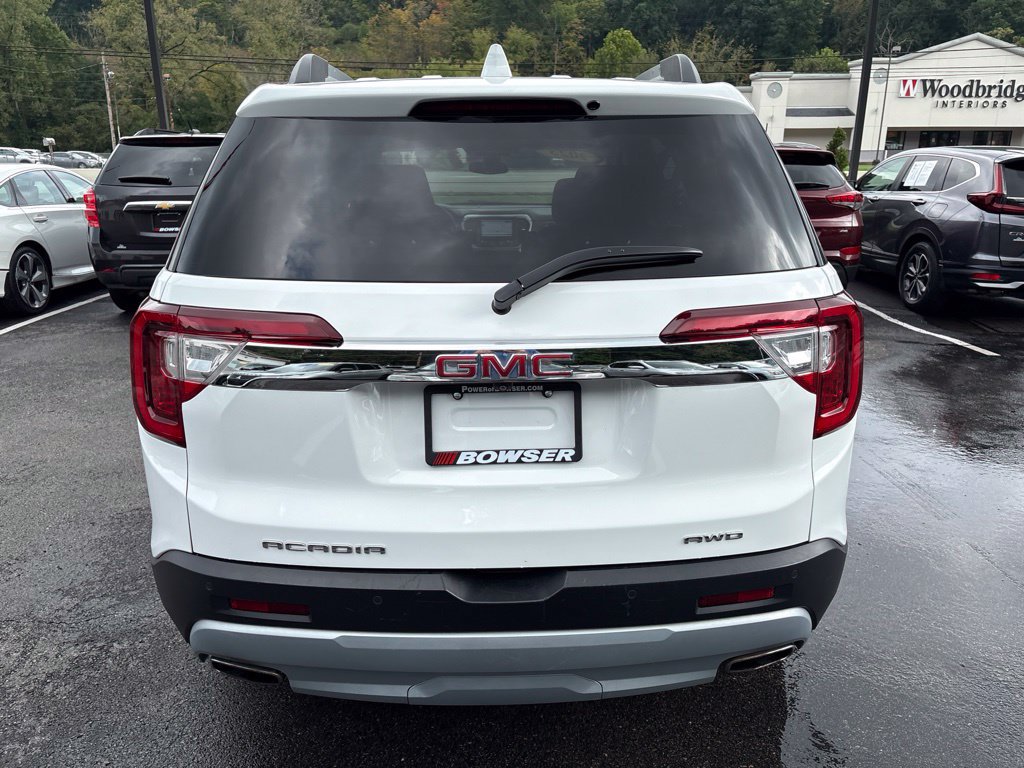 Used 2023 GMC Acadia SLE w/ Driver Convenience Package AWD/4WD image 4