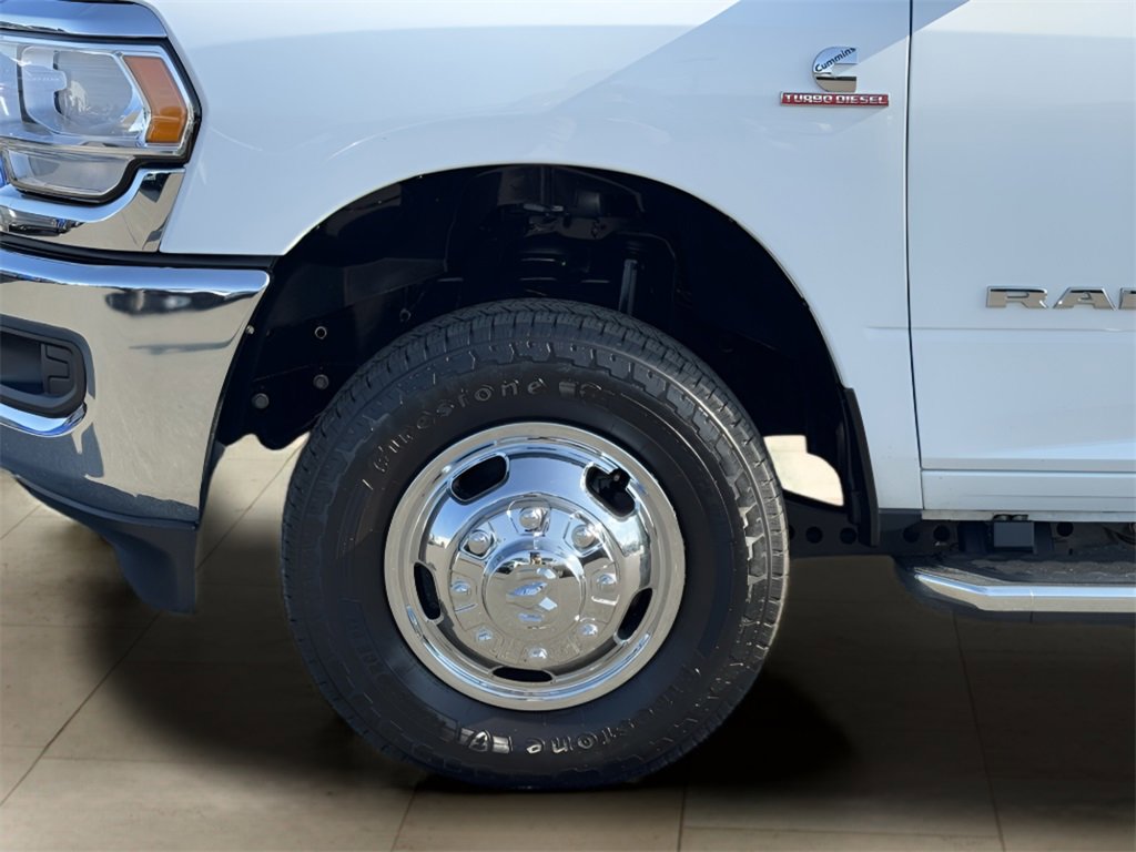 Used 2024 RAM 3500 Big Horn image 38