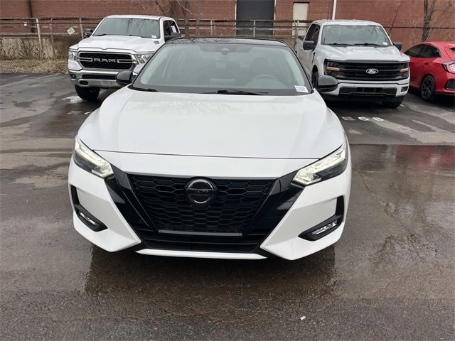 Used 2023 Nissan Sentra SR w/ Midnight Edition Package image 8